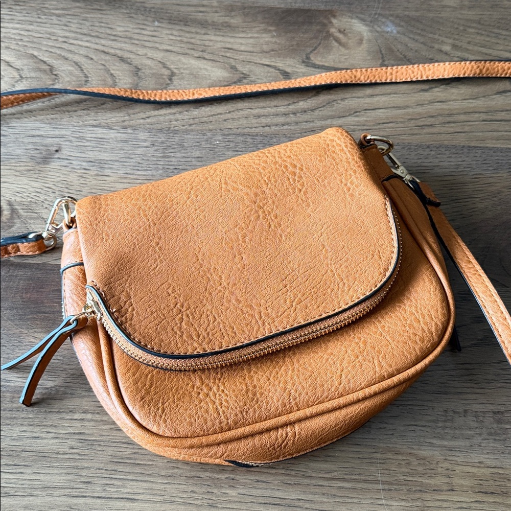 Moda Luxe Women's Crossbody Small Purse